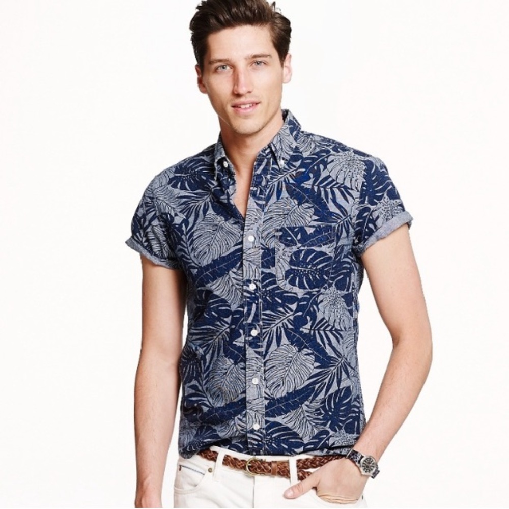 J.Crew Chambray Shirt Mens Sz L Blue Floral Casual Short Sleeve